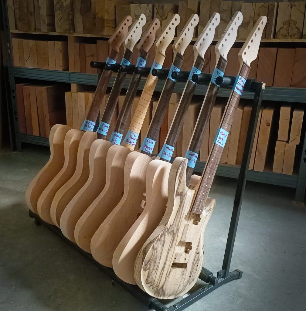 Guitares fabriquées en France dans les atelier Sevenson